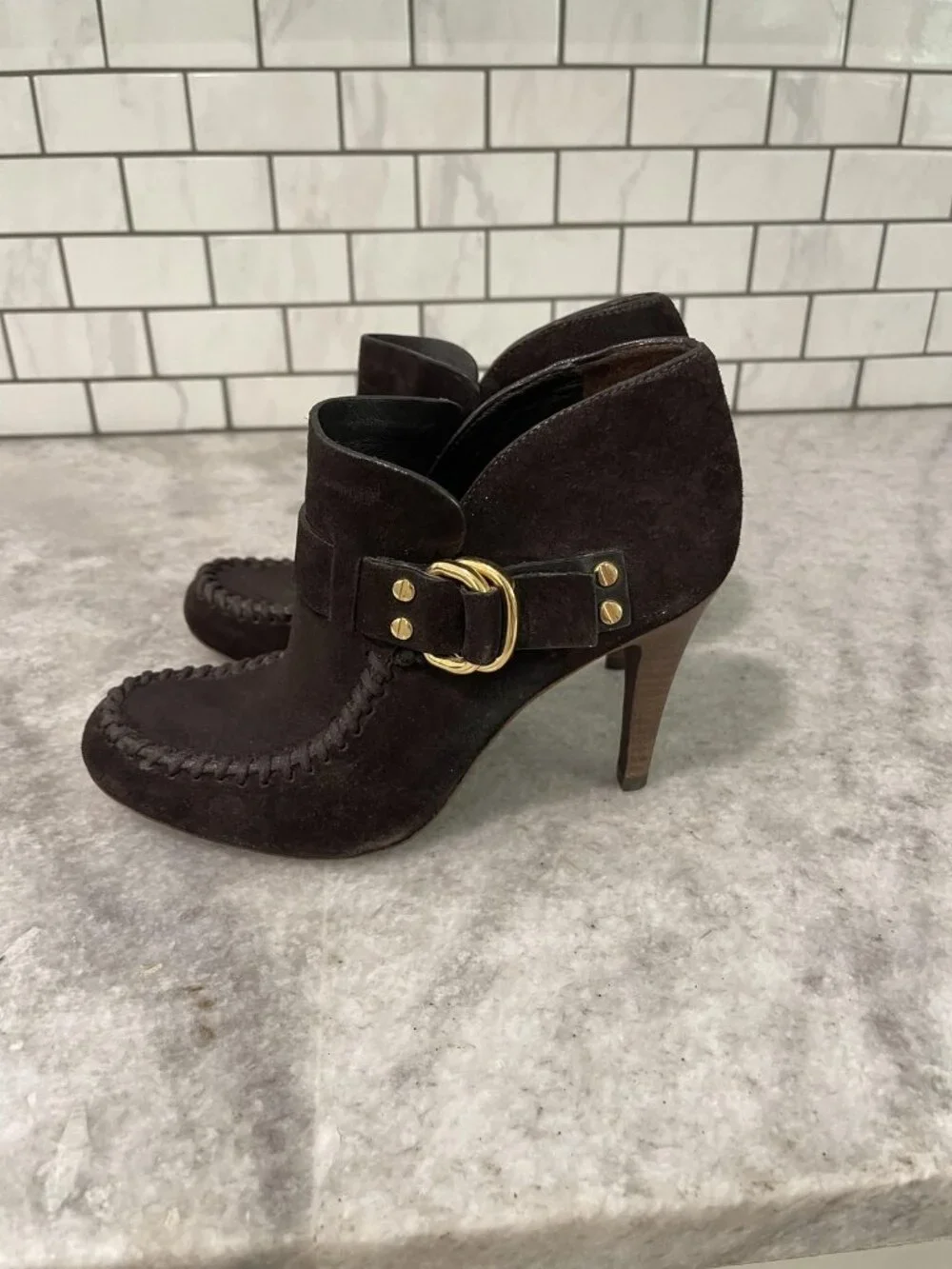 Tory Burch very good